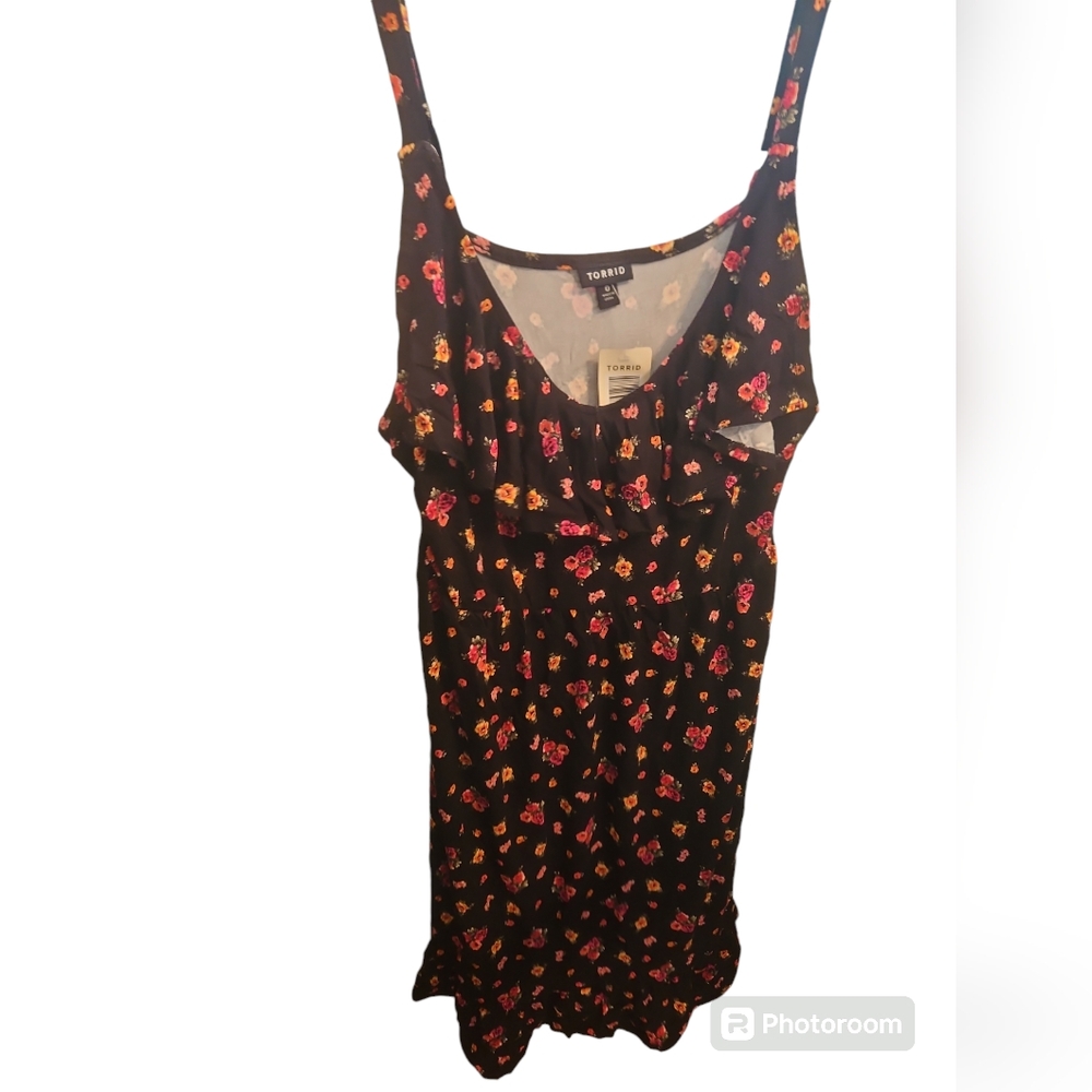 Womens torrid dress size 0 floral black